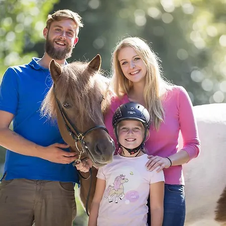 Reitzentrum Hausruckhof E U