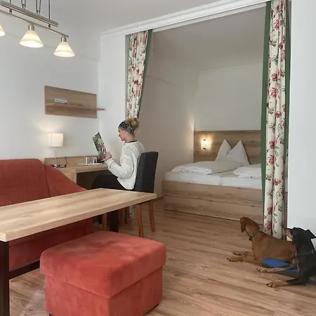 Hotel Reitzentrum Hausruckhof 3*
