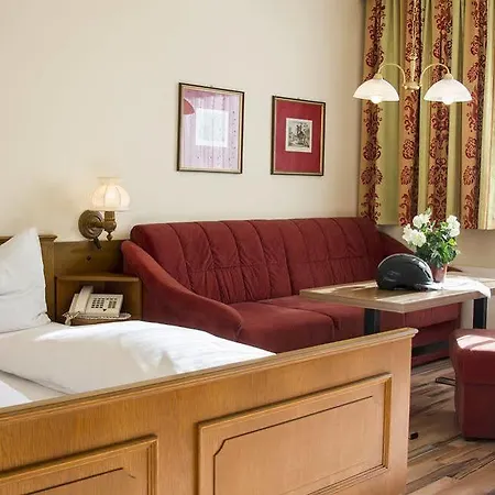 Reitzentrum Hausruckhof E U